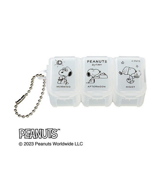 SHOBIDO SNOOPY Pill Case / Accessories Case (Joint Type) 35×71×24mm