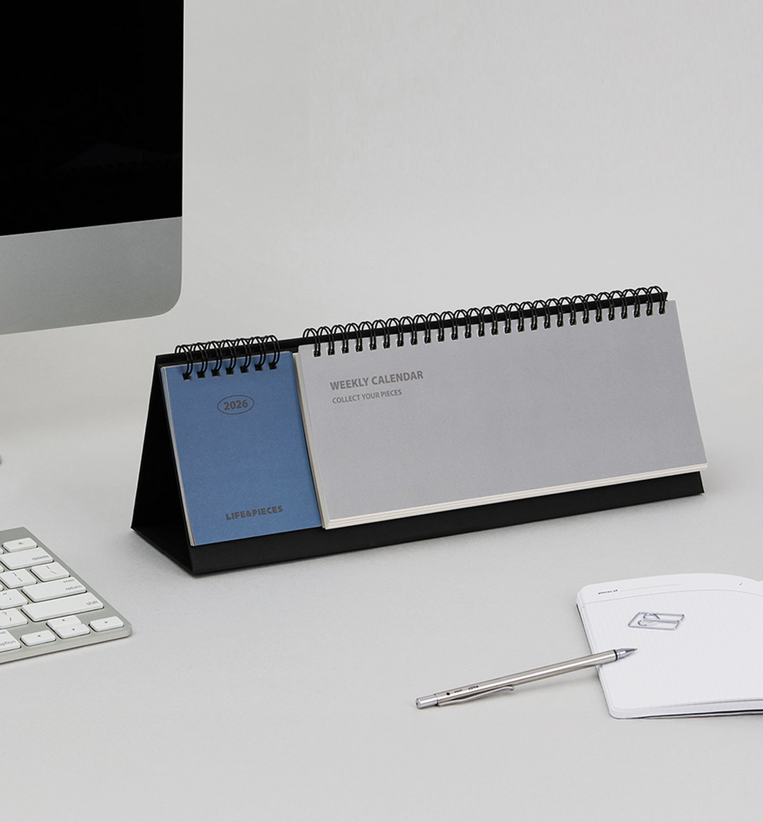 2026 Life & Pieces Memo Weekly Desk Calendar [Horizontal]