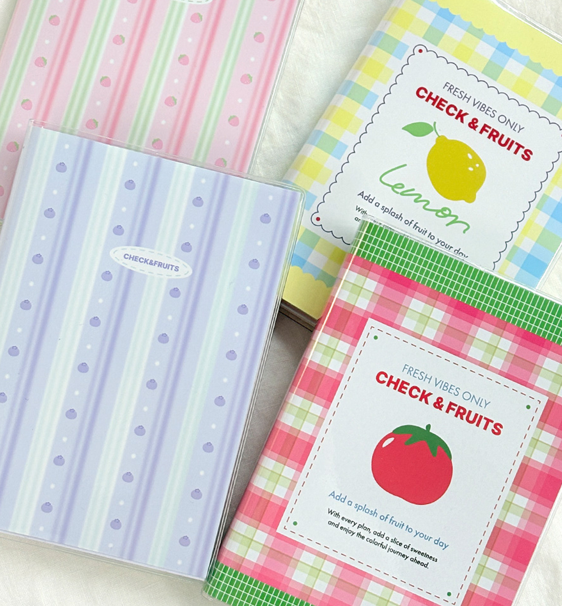 Check & Fruits Daily Planner [6 Months]