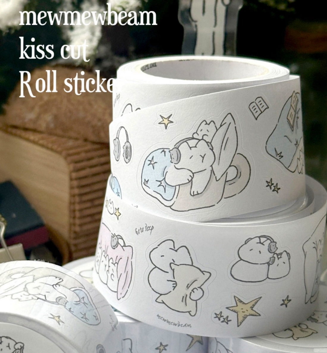 Snuggled Kitty In A Blanket Kiss Cut Washi Tape