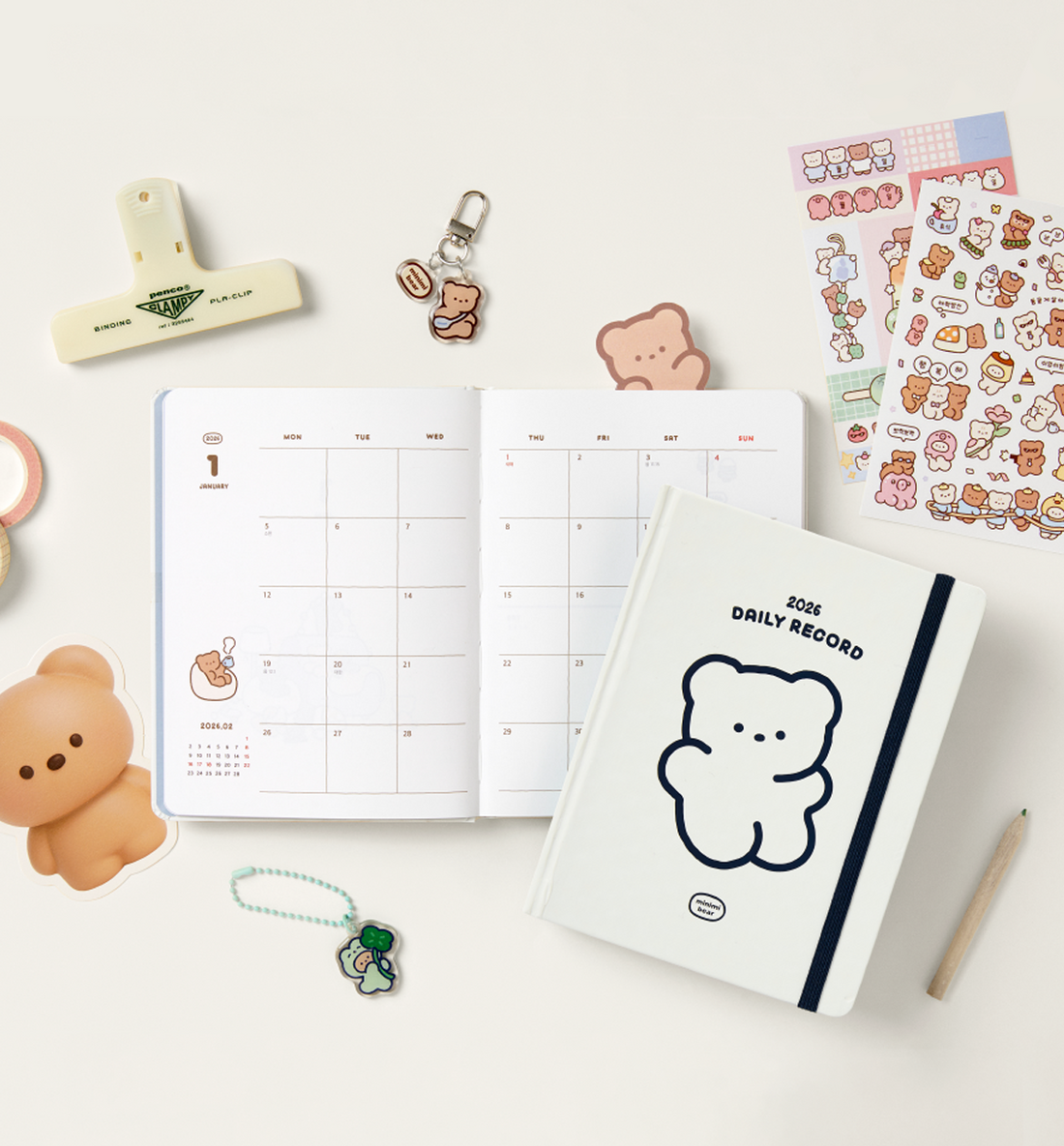 2026 Weekly Minimi Bear Planner [Ivory]
