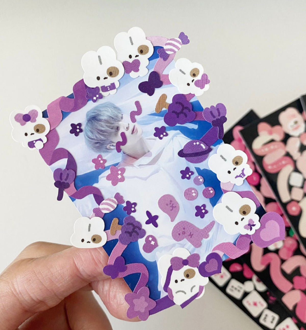 Hologram Confetti Seal Sticker [Purple]