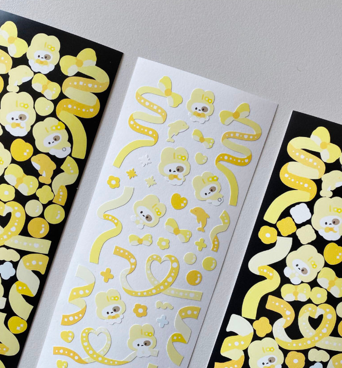 Bunny Confetti Seal Sticker [Light Yellow]