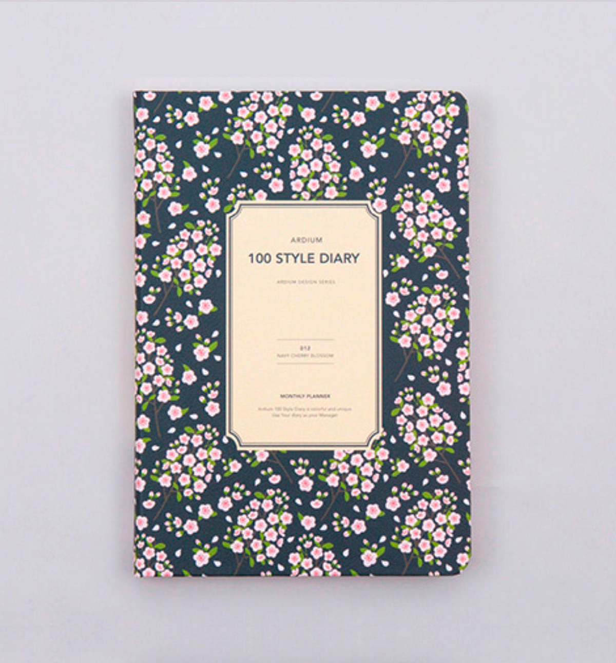 100 Style Diary [Navvy Cherry Blossom]