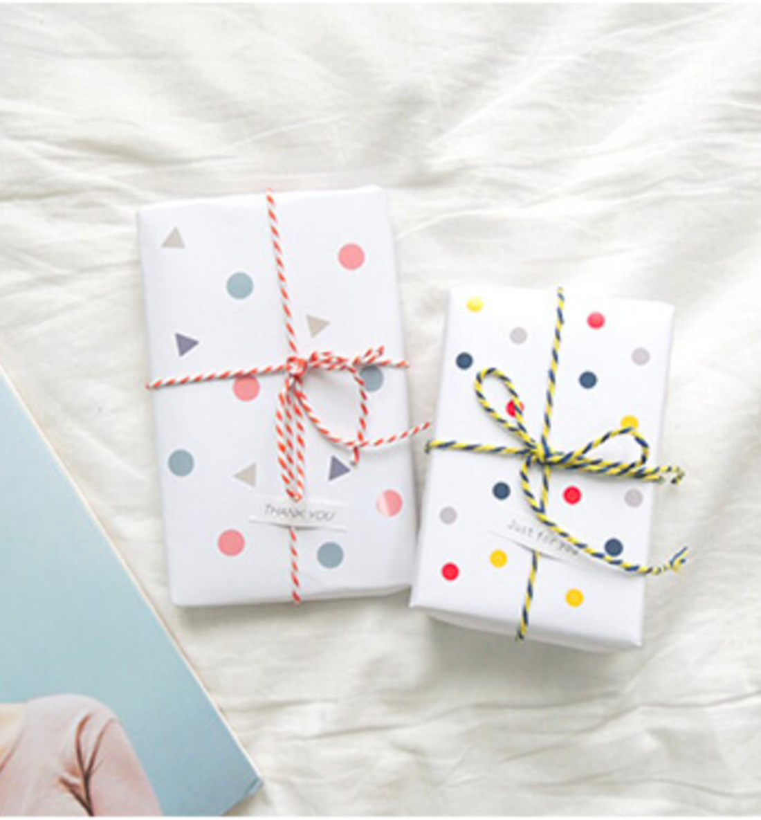 1607 plain 03 Sticker