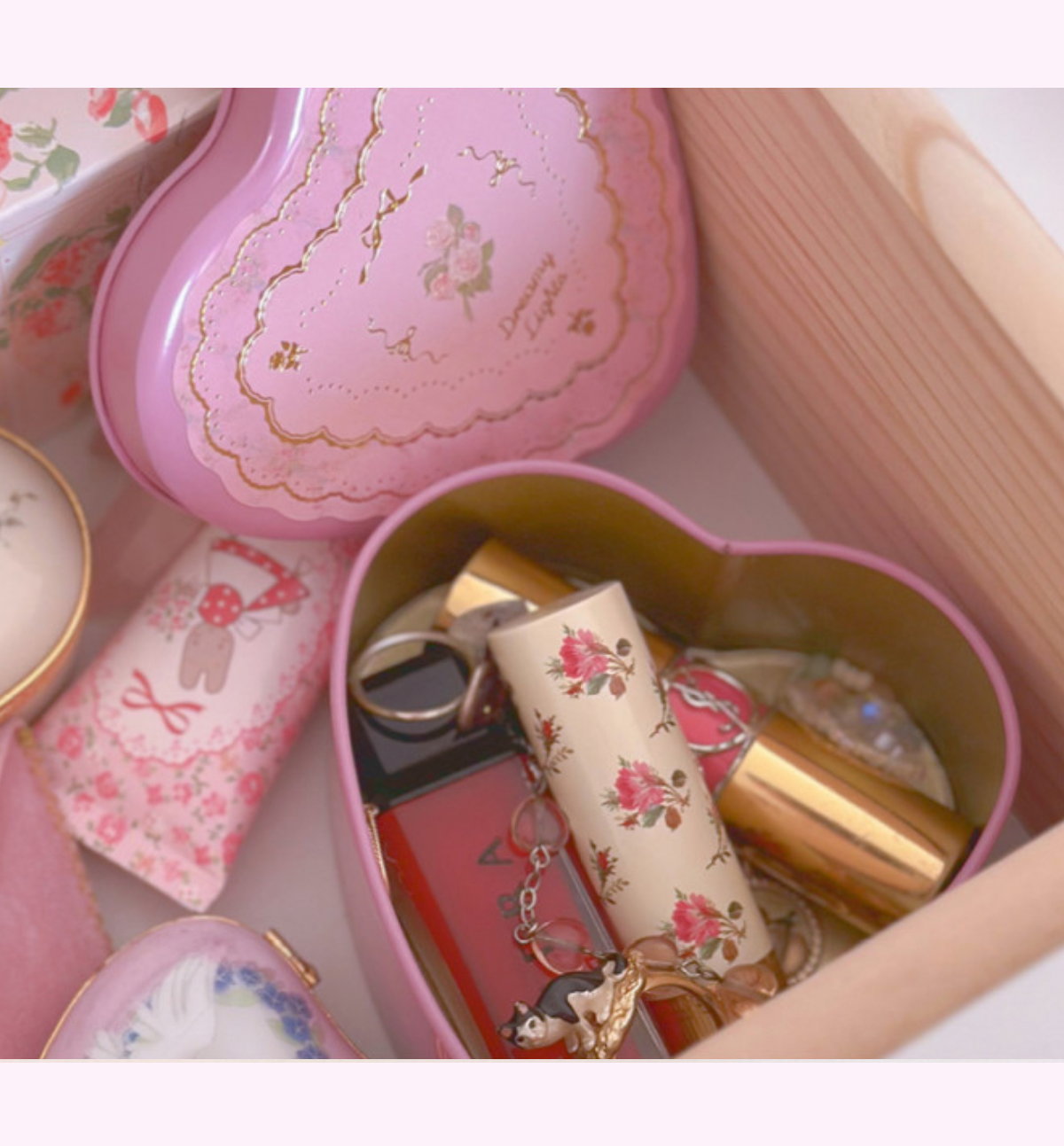 Heart Card Case main image 1